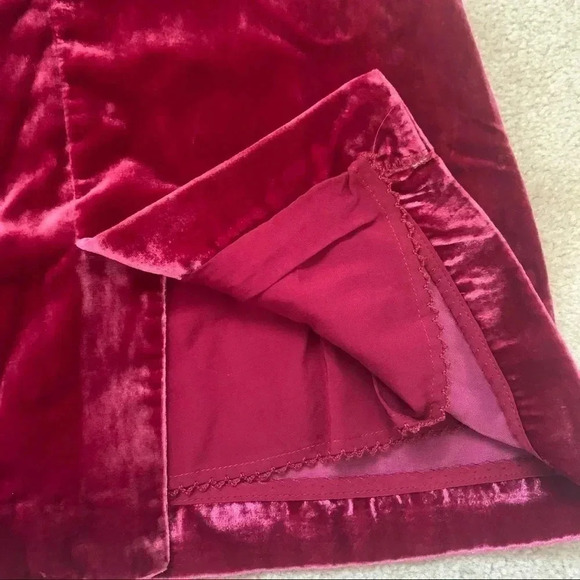 NWT - Anthropologie–Montie  Velvet Mini Skirt - Picture 5 of 6